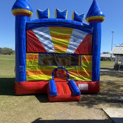 Newer 14x14 Bounce House For Sale