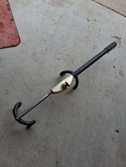 The club twin hooks