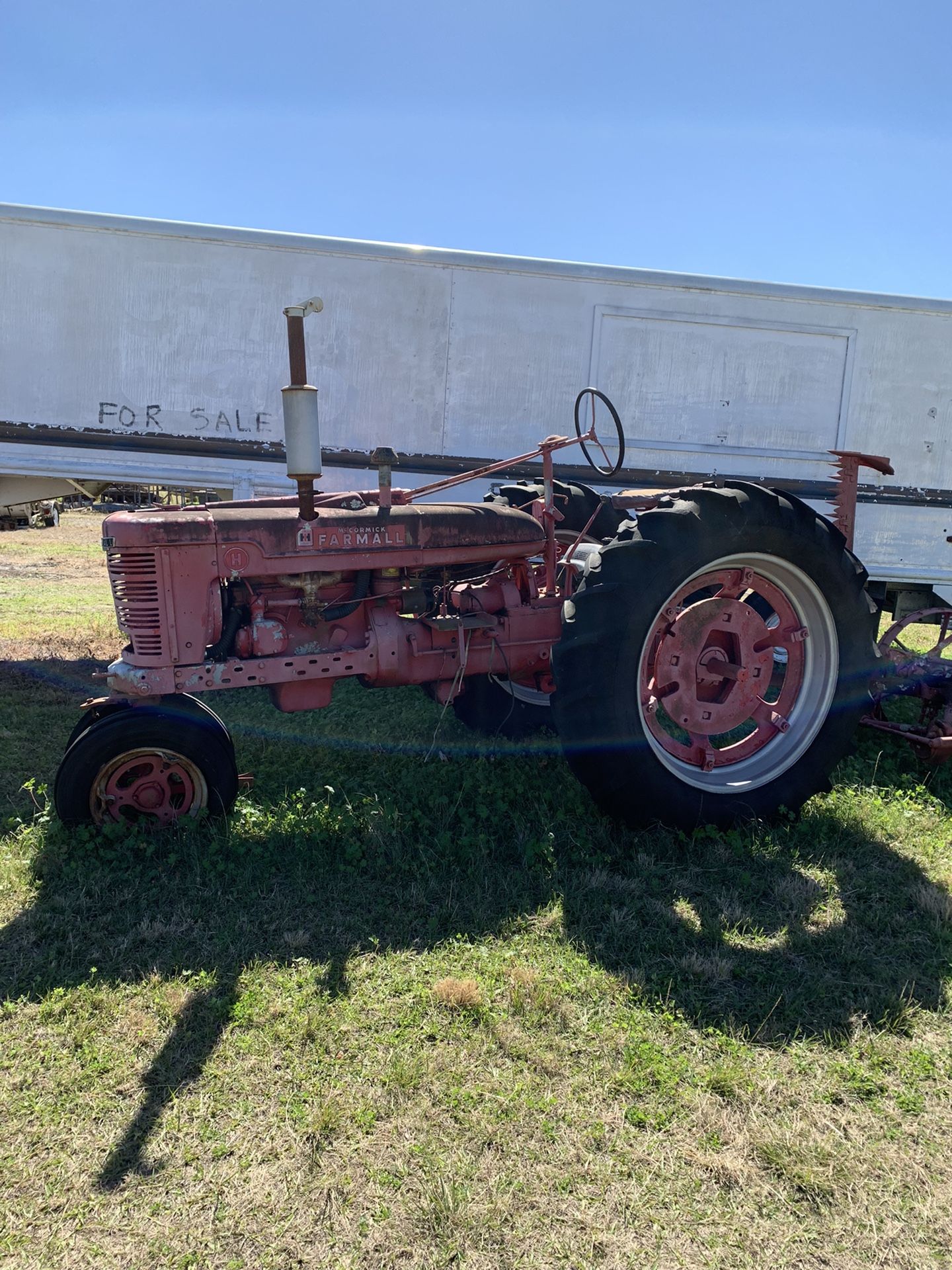 Farmall H Tractor