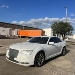 2016 Chrysler 300
