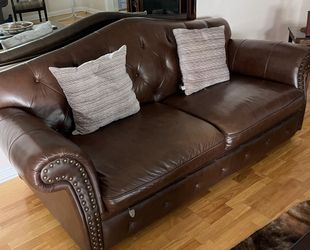 LIVING ROOM SET