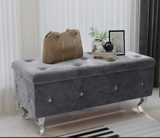 Recaceik Ottoman with Storage