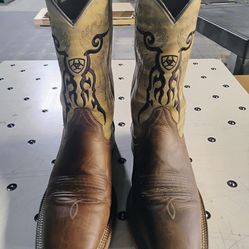 Ariat mens boots size 10