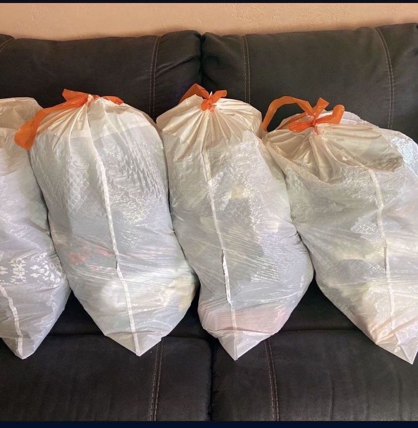 Ropa Usada Tengo 10 Bolsas $70