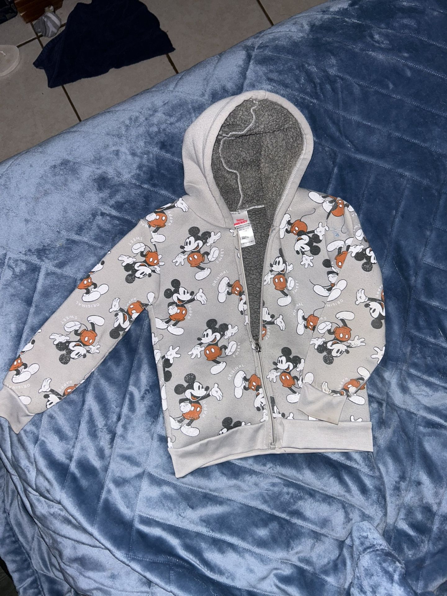 Disney Mickey Mouse Fleece Hoodie Size 4T