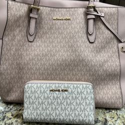 Michael Kors Purse And Wallet 
