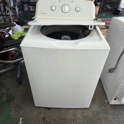 2 Washers and 2 Dryers...As Is