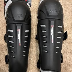 Titan Race Knee gurd S/M