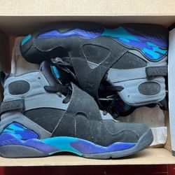 Aqua 8s