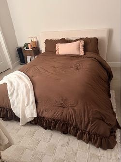 Queen Cloud Platform Bed Frame