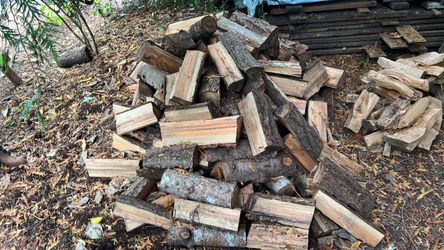 Seasoned Firewood