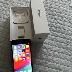 Apple iPhone 7-32 Gb Brand New $120
