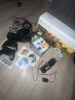 XBOX ONE S (CIB) BUNDLE WITH KINECT, GAMES, 2 EXTRA CONTROLLERS, AND CHARGING DOCK!!!