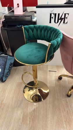 Bar chairs x2