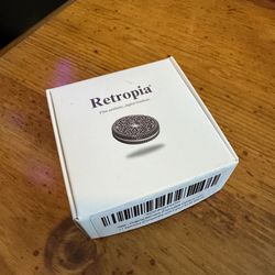 Canon EF-M retropia lens