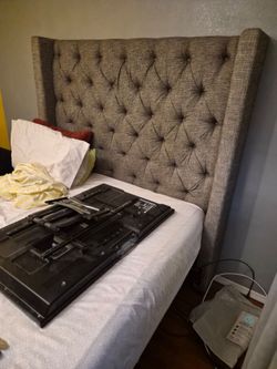 Queen bed