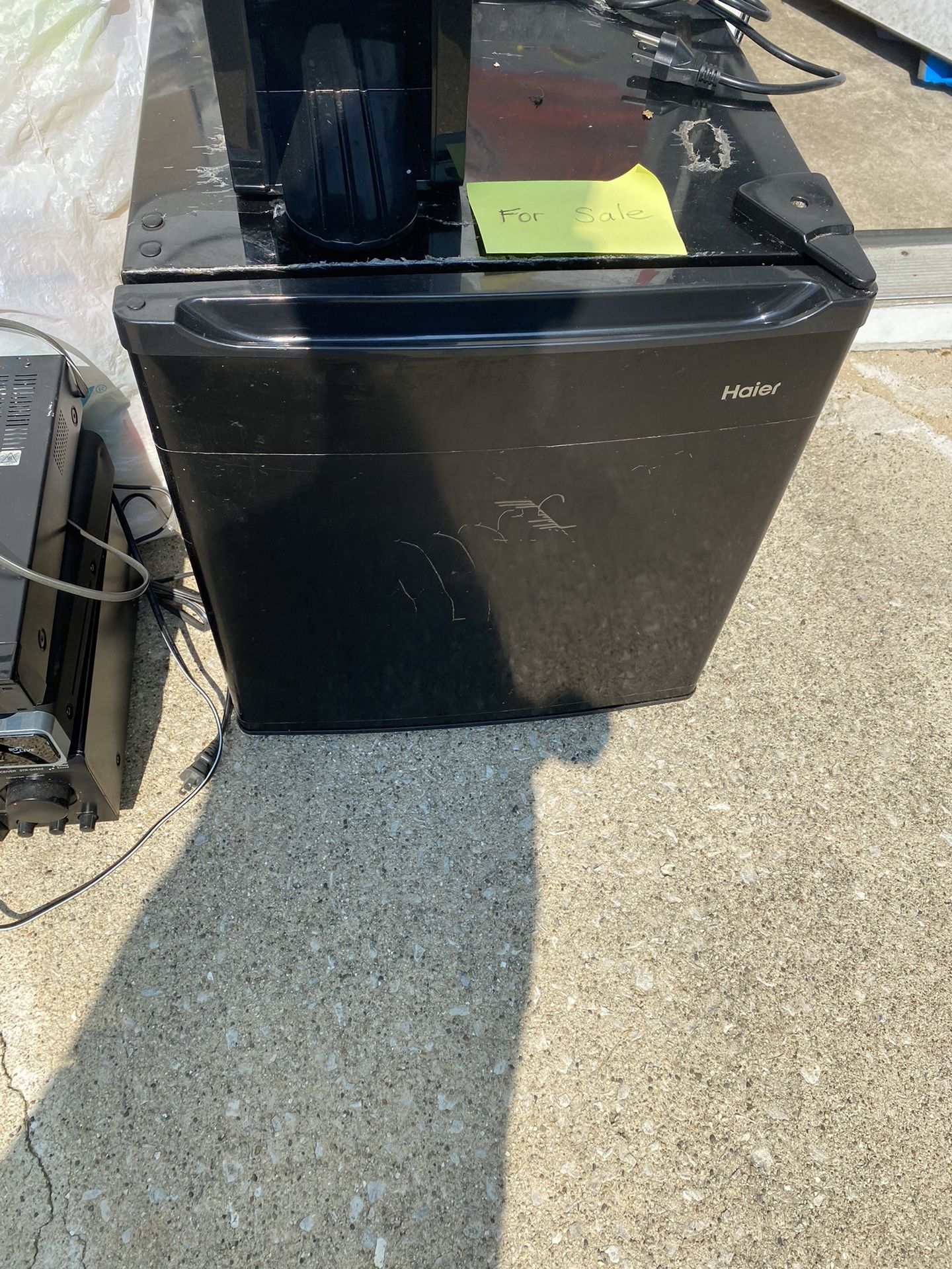 Mini fridge