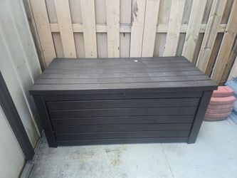 Storage Deck Box