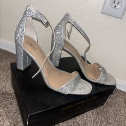 Harper Champagne Glitter Ankle Strap Heels – Size 8.5 (Barely Used)