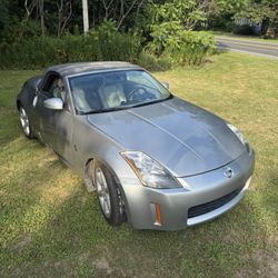2004 Nissan 350z