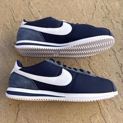 New Nike Cortez midnight navy blue white shoes Women’s 10.5, Men’s 9