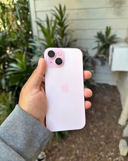 iPhone 15 plus