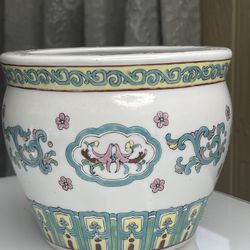This Is A Hawaii Vintage Collectible, Medium Size Asian Pot/vase