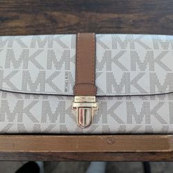 Michael Kors Wallet Woman's