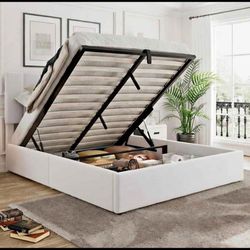 Queen size bed frame with Gas Lift Up Storage. New in box. Velvet.