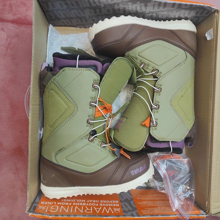 Snowboard Boots