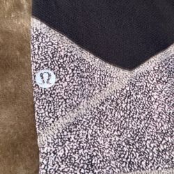 Lululemon Size 4 
