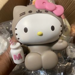 Hello Kitty Coin Bank