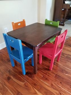 Cafe kid table and chair set clearance