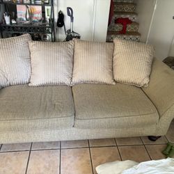 Free Sofa 