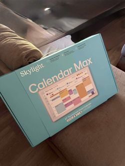 Skylight Calendar Max 27 inch (Shadow Box/Natural Aluminum) FACTORY SEALE
