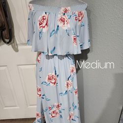 Size MEDIUM dress 