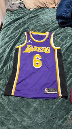 Lebron Jersey
