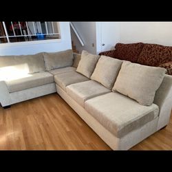 Section Sofa Very Comfortable $600
