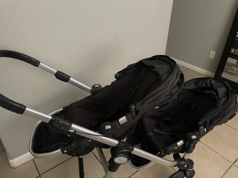 City Select Double Stroller