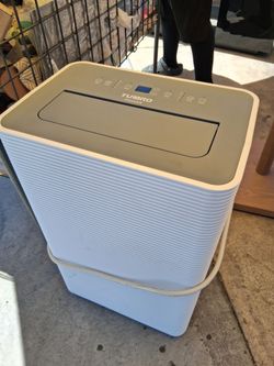 Turbro PORTABLE AIR CONDITIONER