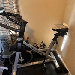 YOSUDA Stationary Exercise Bike