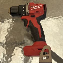 Milwaukee drill/driver
