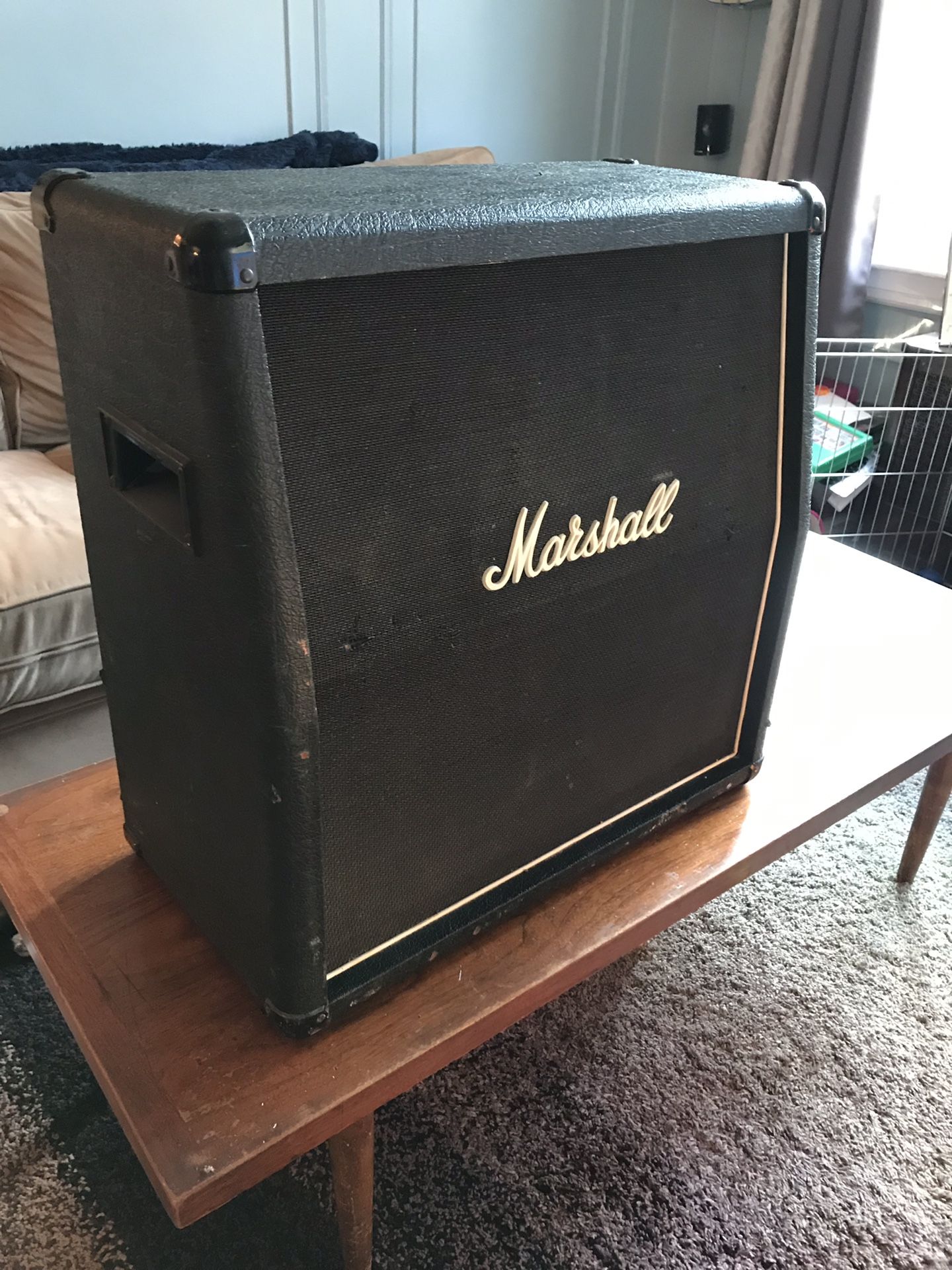 Marshall 1965A Cabinet. LEAD 4X10” 140W. RMS