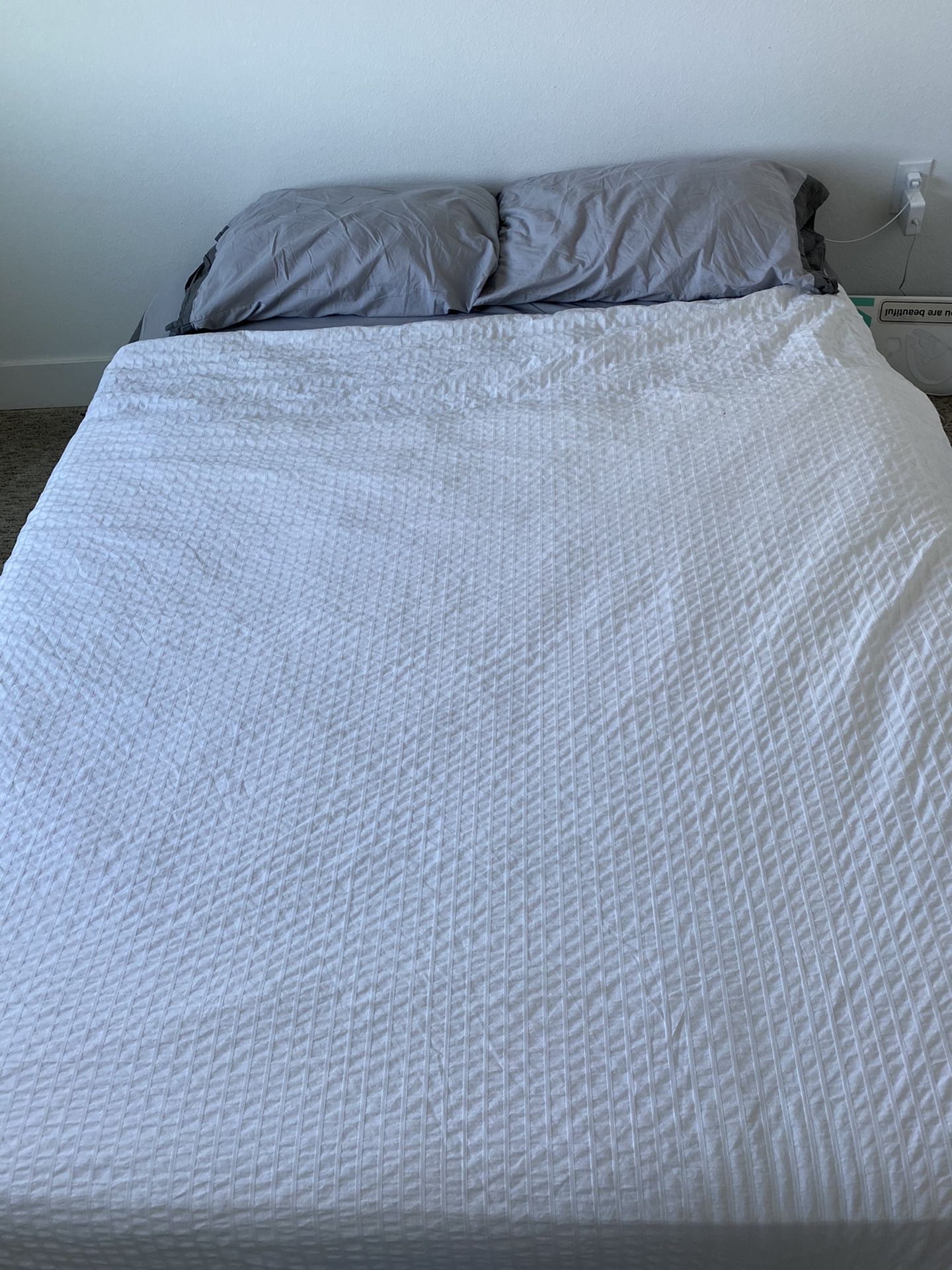Free queen bed