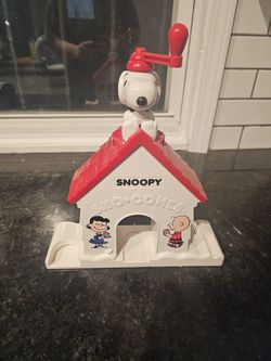Snoopy house