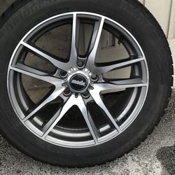 215/55R17 Blizzak Winter Tires/ModaWheels