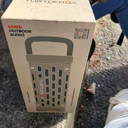 Turtelbox  Blutooth Speakers