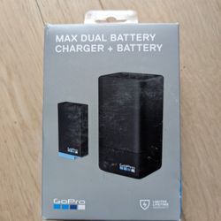 GoPro Max Dual Battery Charger Plus Battery 