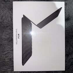 iPad Smart Keyboard Folios