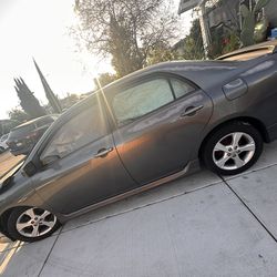 Selling 2011 Toyota Corolla parts